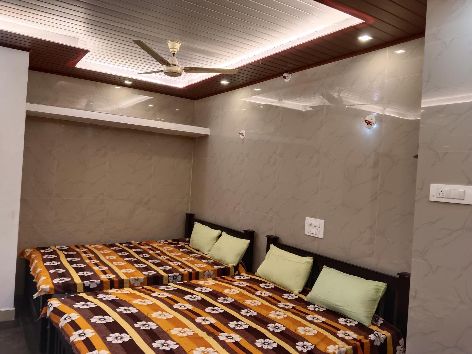 Arundekar Home Stay In Beach Side Ac Room Gokarna  Exterior photo