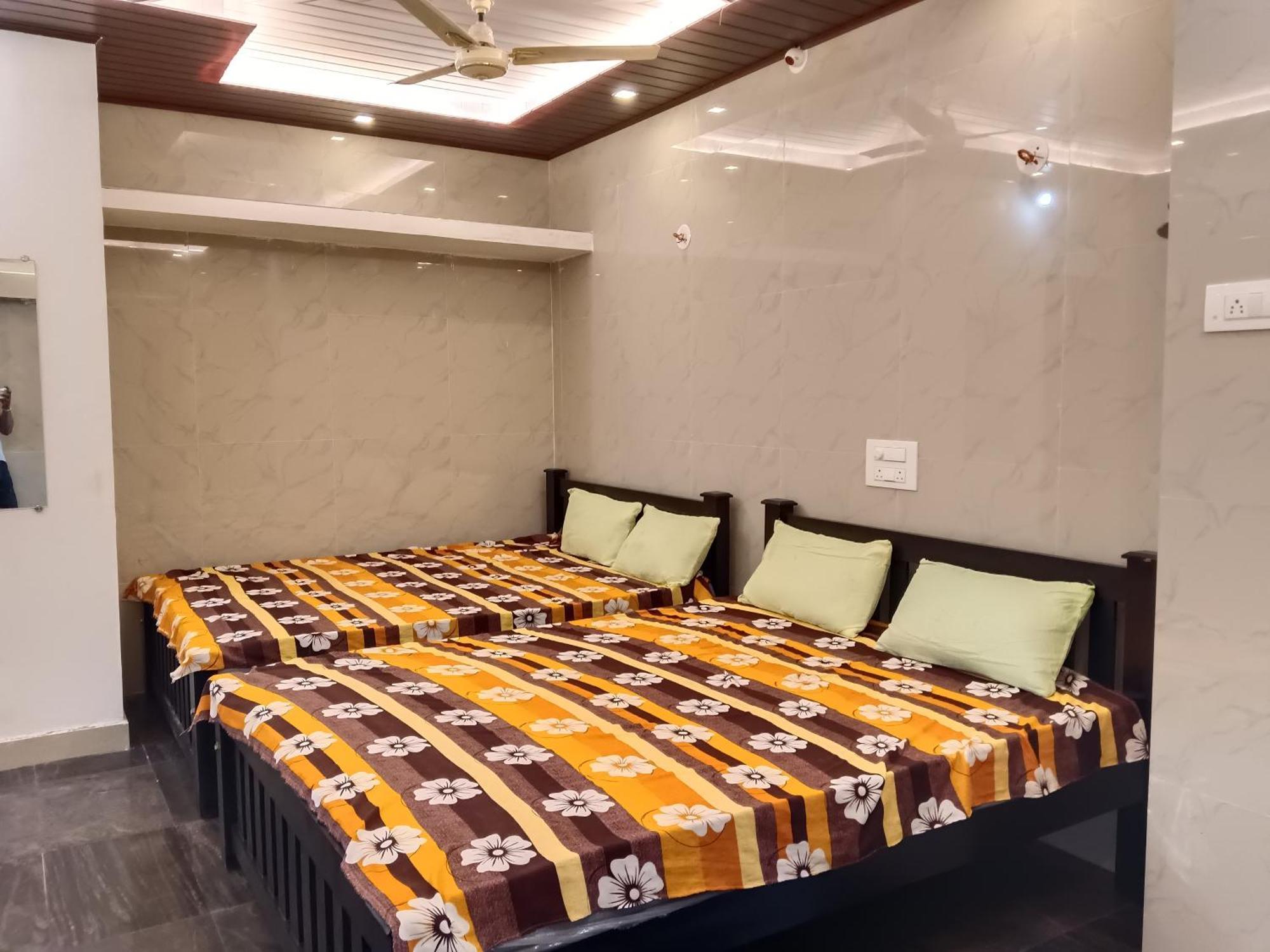 Arundekar Home Stay In Beach Side Ac Room Gokarna  Exterior photo